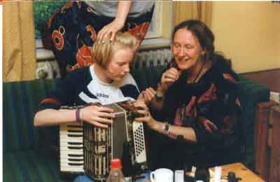 PINSE97-LINE-RIKKE.jpg (32329 bytes)